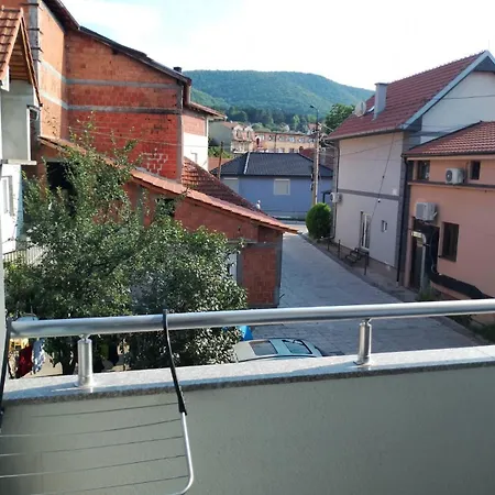 Petrovic 4 Apartment *