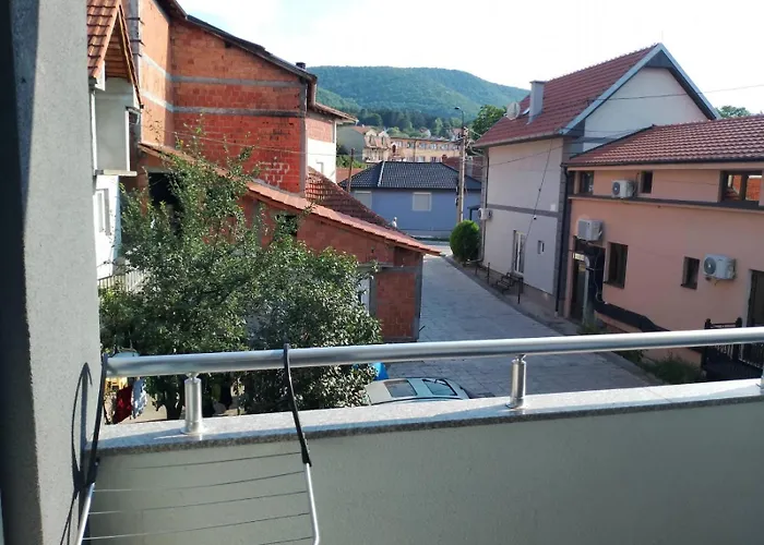 Petrovic 4 Lägenhet *